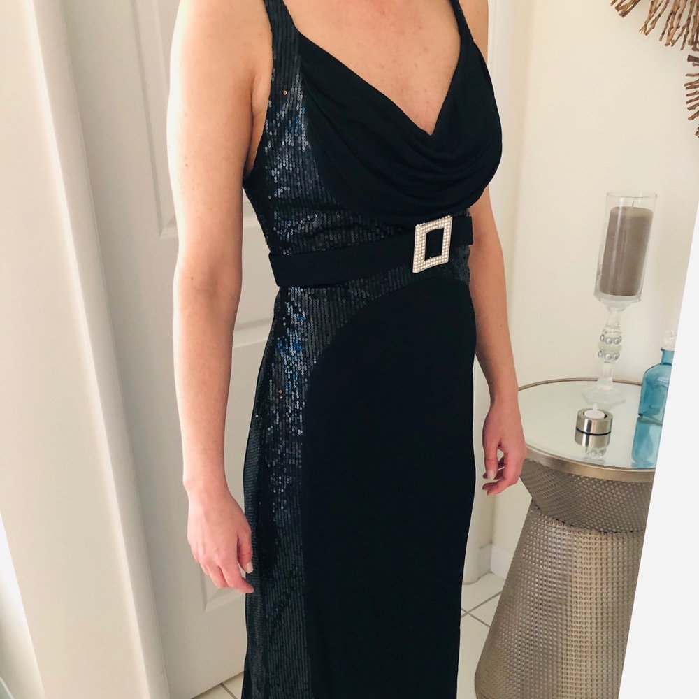 Long black dress “Valentino Style”